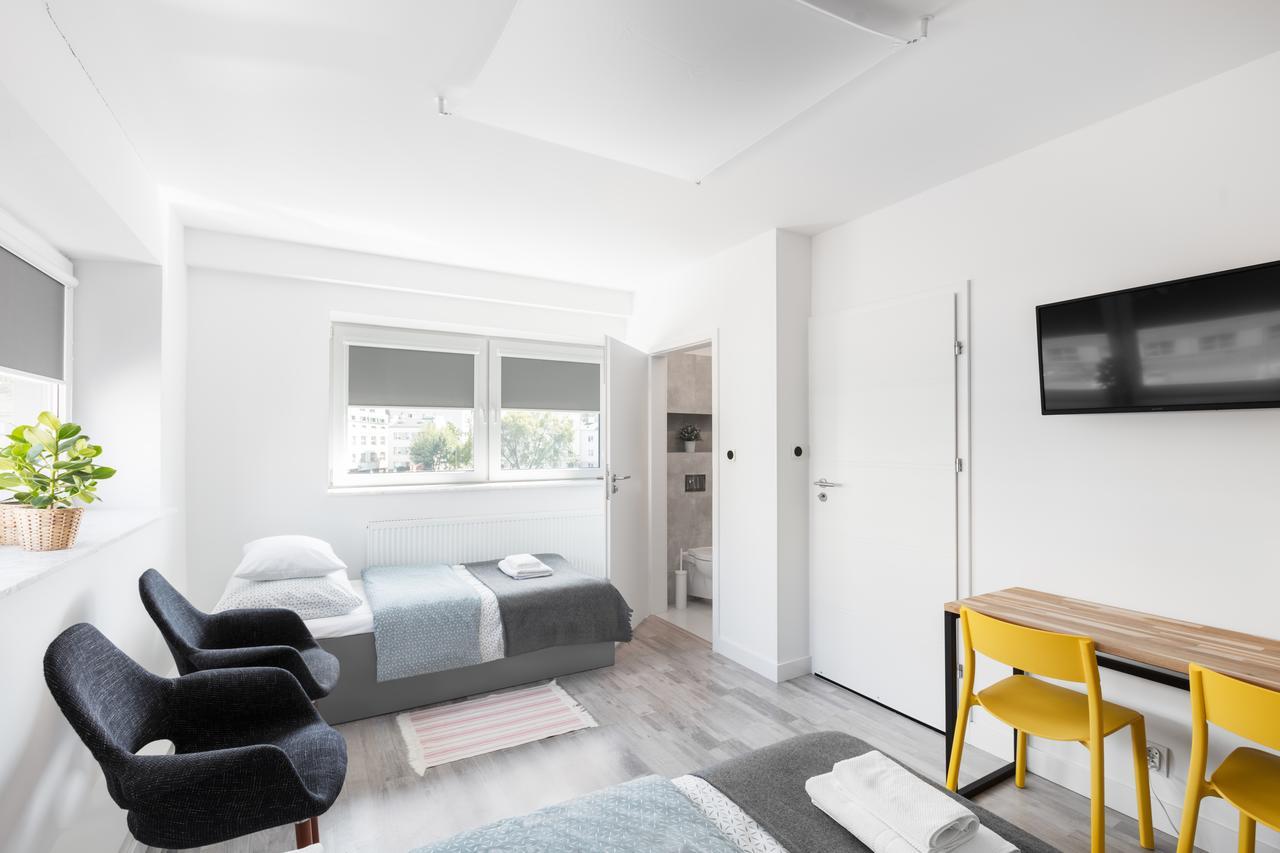 B&B Sport Rooms Warsawa Bagian luar foto