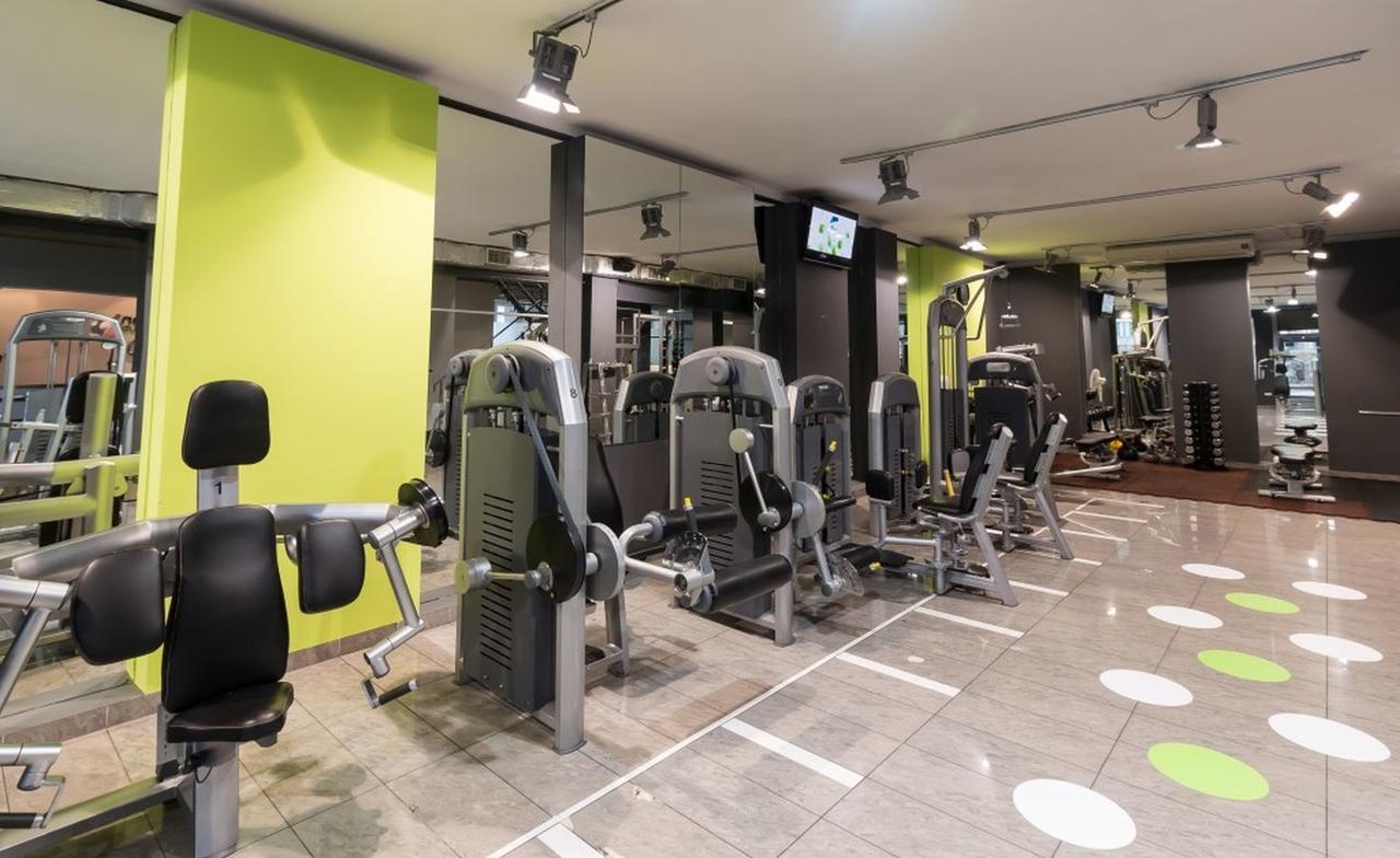 B&B Sport Rooms Warsawa Bagian luar foto