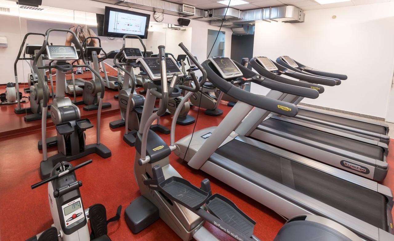 B&B Sport Rooms Warsawa Bagian luar foto